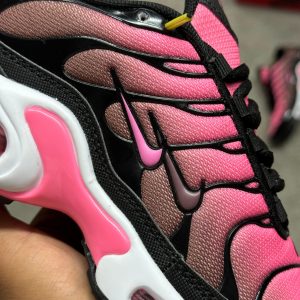 Air Max TN Rosa y Negro