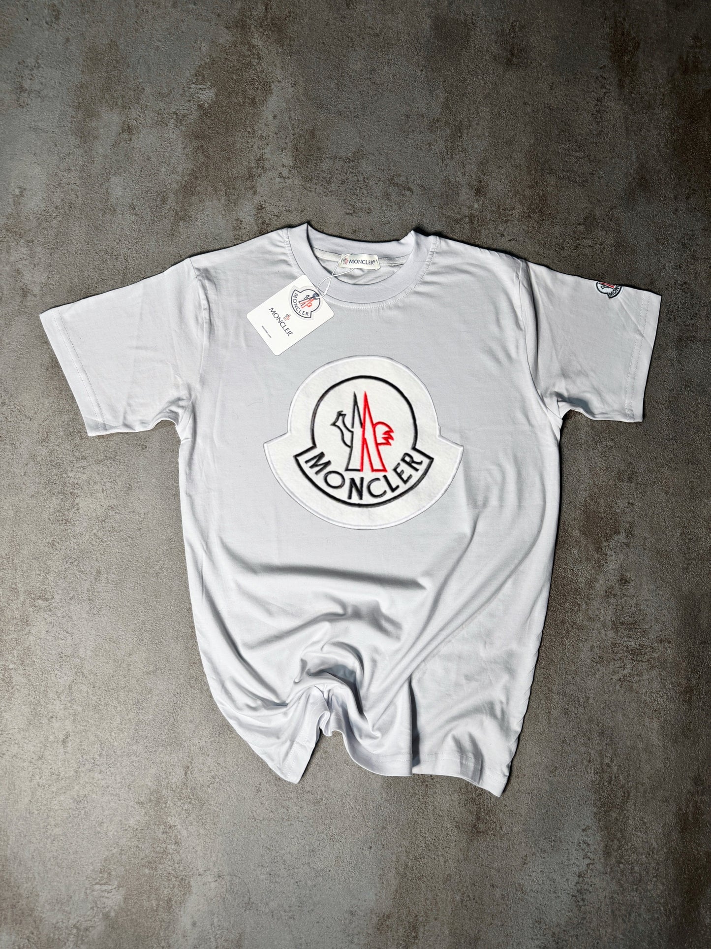 CAMISETA MONCL£R