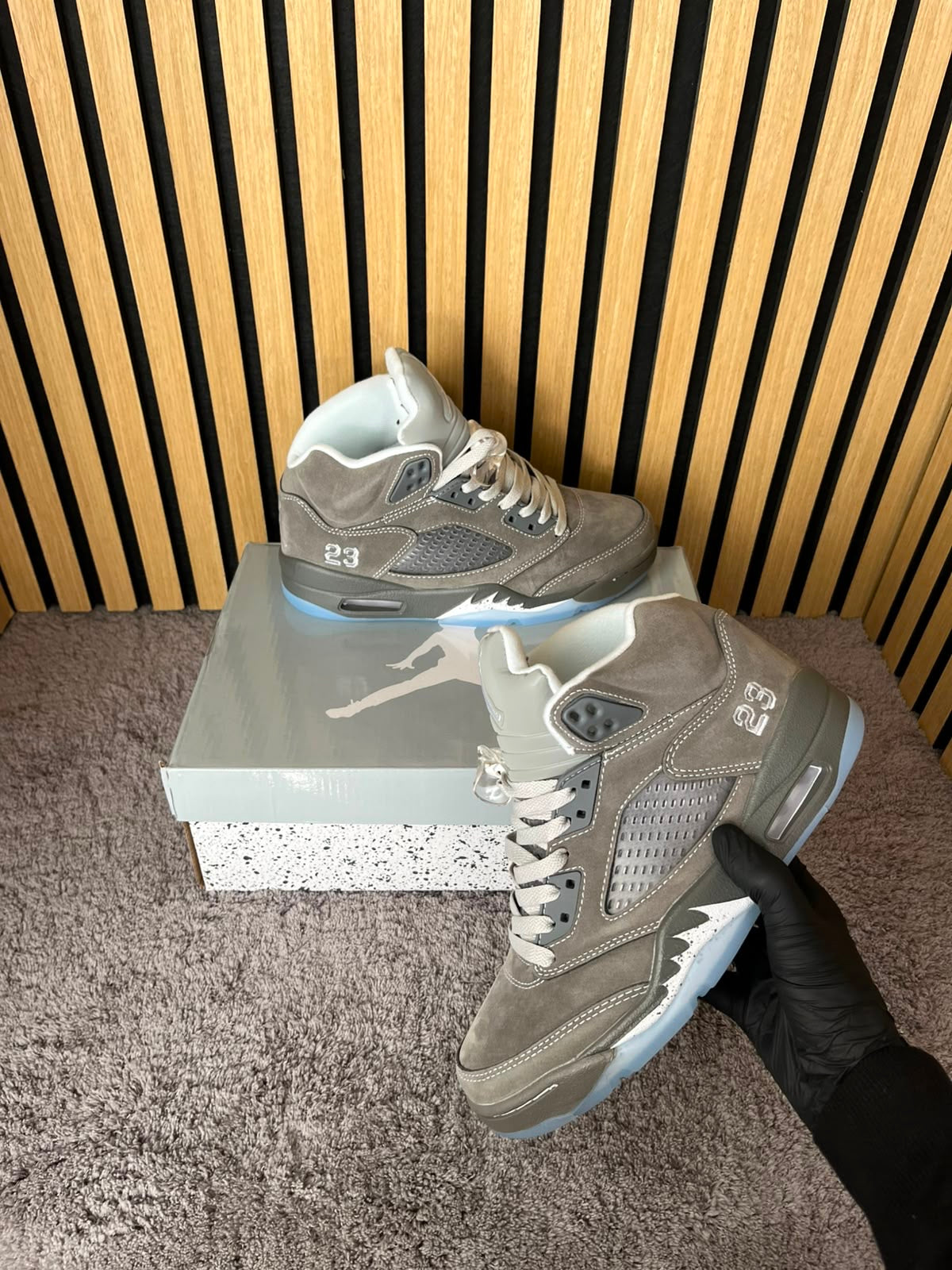 Jordan 5 Wolf Grey