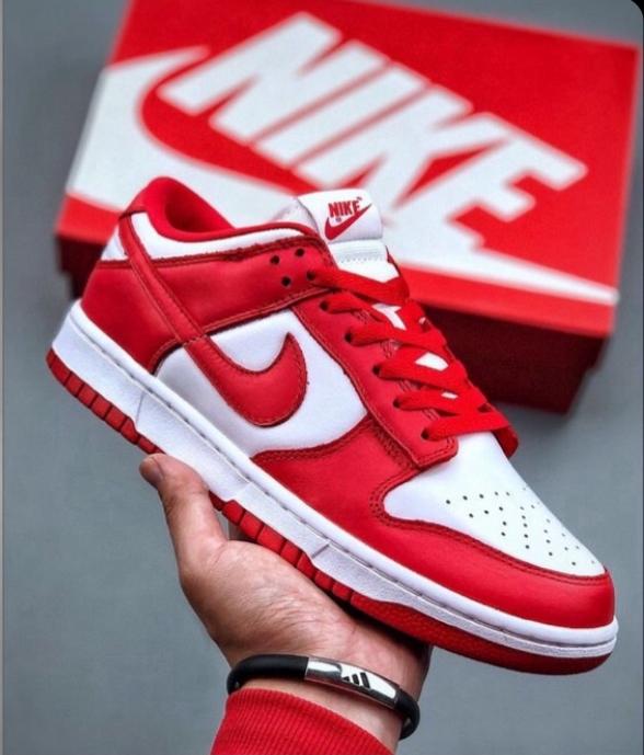 Nike Dunk Low