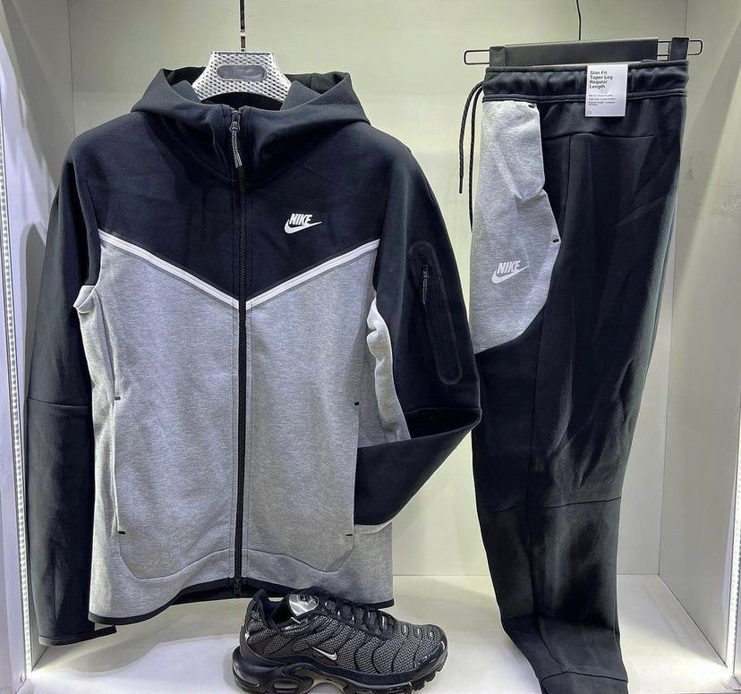 Chandal Nike Tech