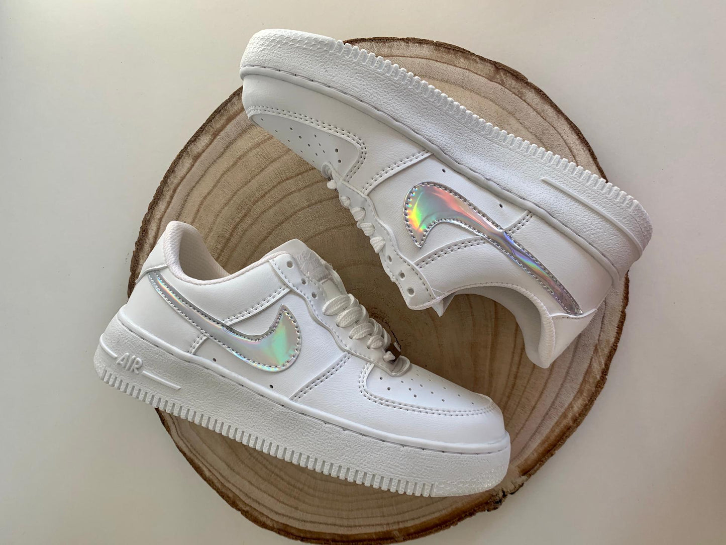 Nike Air Force holograma